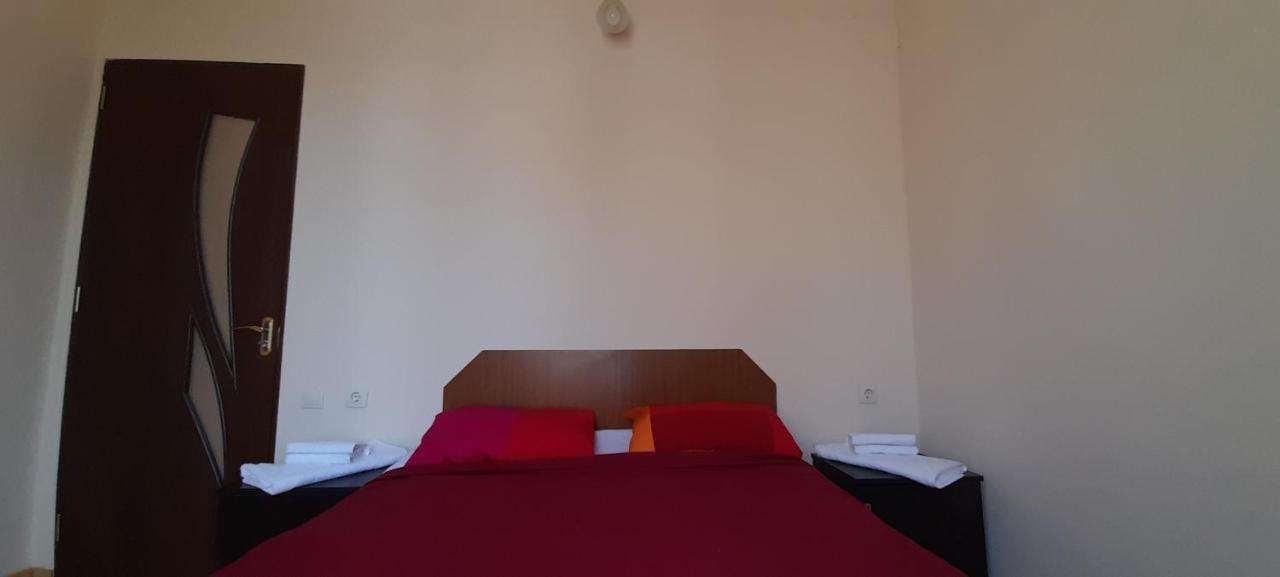 Guest House Lekhtagi Mestia Esterno foto