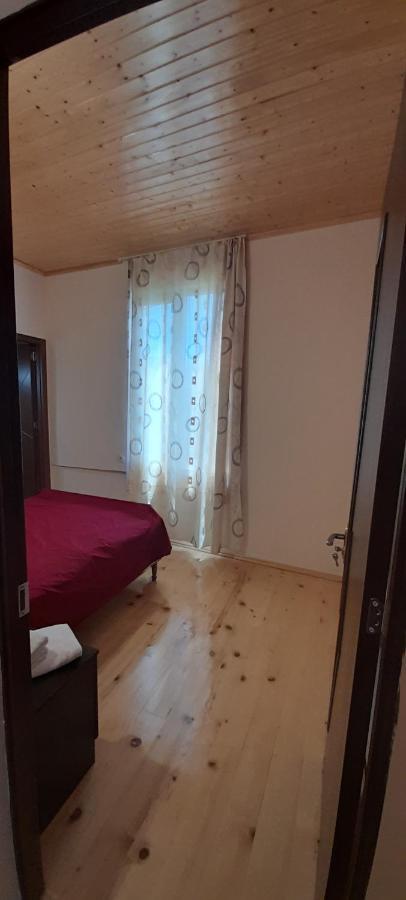 Guest House Lekhtagi Mestia Esterno foto